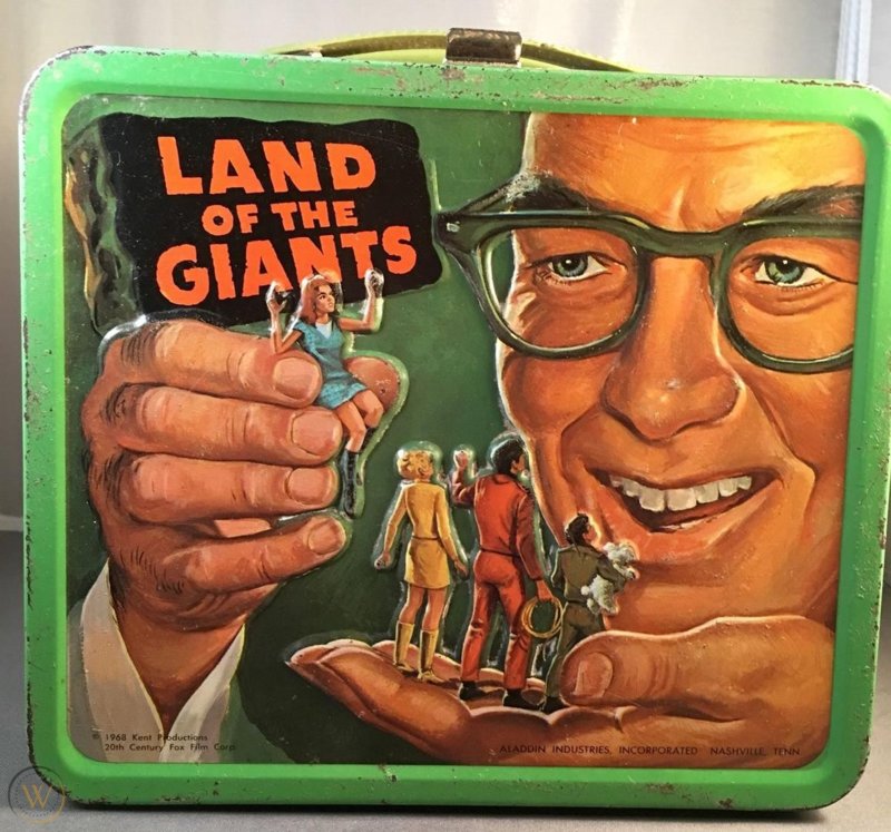 1968-land-giants-metal-lunch-box_1_2937f9b6306df91f14c5b3d391e9f047.jpg