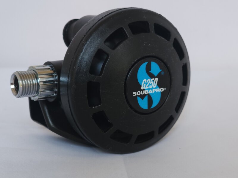 Closed - Scubapro MK10/15/20 Firsts and G250/109 Seconds Closed - Scubapro MK10/15/20 Firsts and G250/109 Seconds