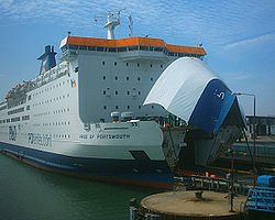 250px-Pride_of_Portsmouth_-_Portsmouth_Continental_Ferry_Port_19-03-05.jpg