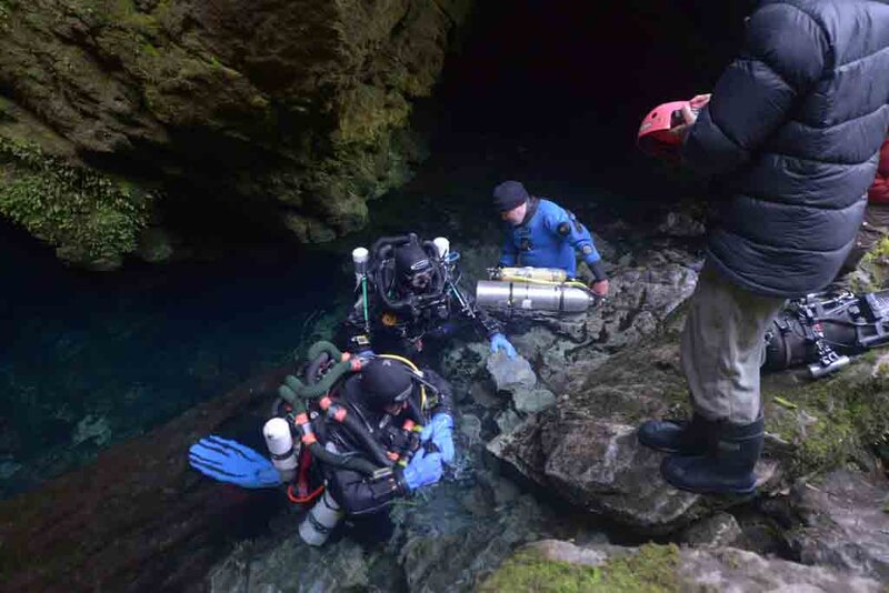 The first deep rebreather dive using hydrogen: a gateway to deep