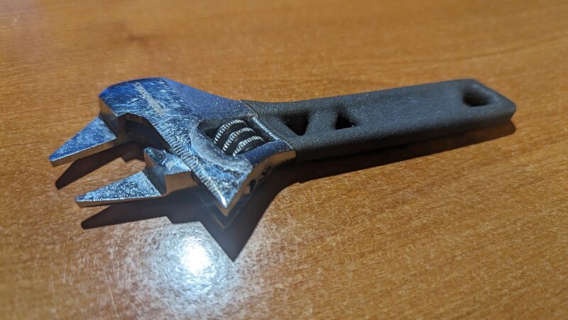 Adjustable wrench.jpg