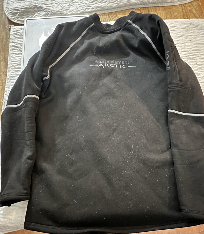 For Sale - Fourth Element Arctic Top - XL