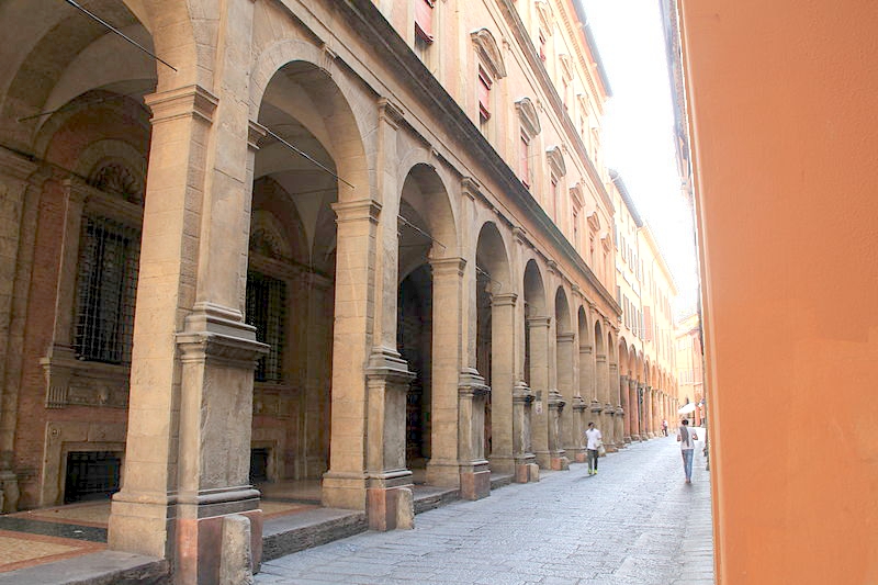Bologna_long_Arcade.JPG