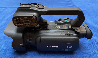 camera L side sm.jpg