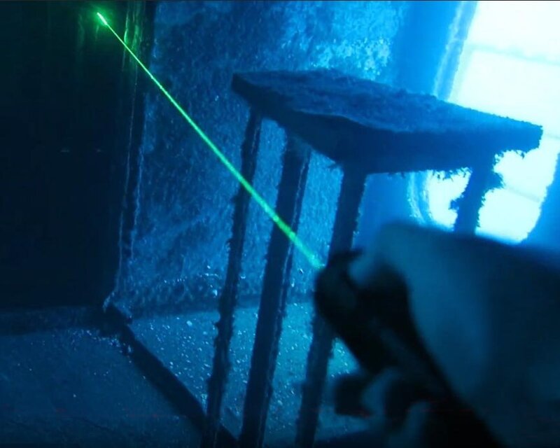 D570-LASER.jpg D570-LASER.jpg