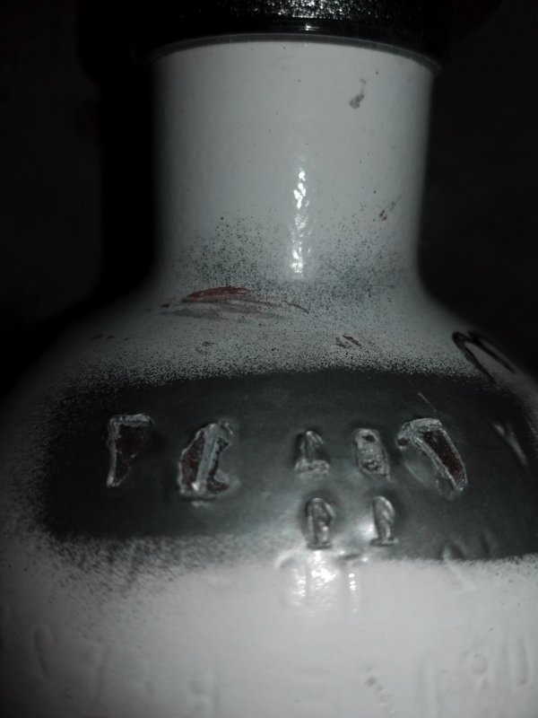 Dil bottle.jpg Dil bottle.jpg