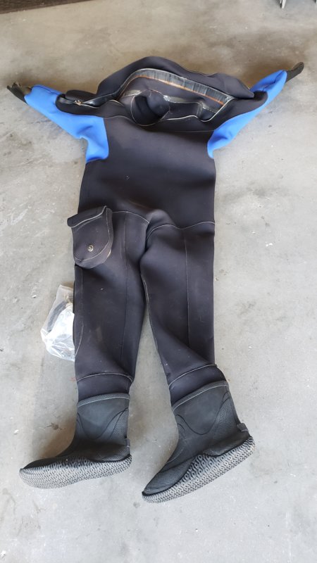 Dry Suit Back.jpg