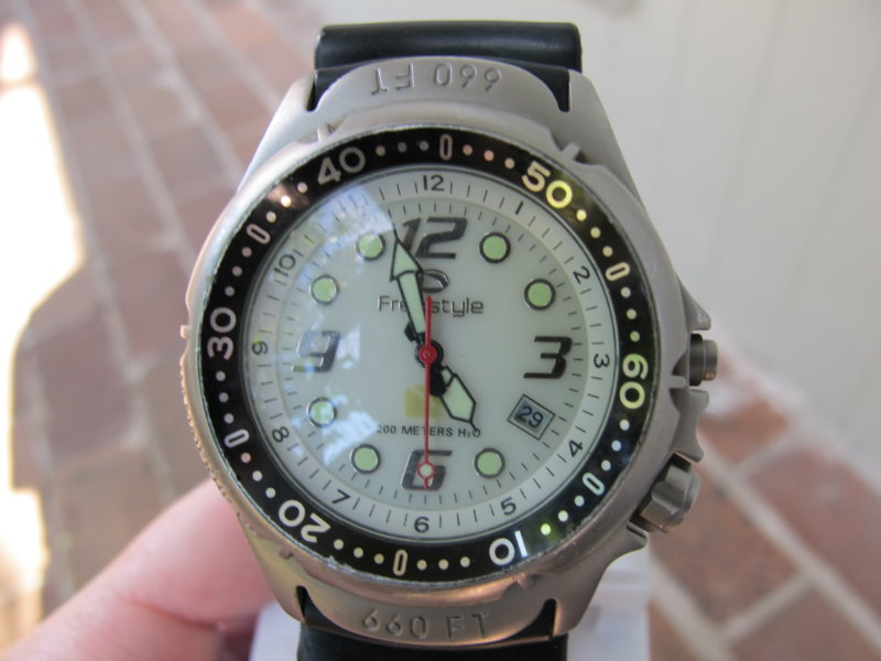 For Sale - Freestyle Hammerhead White Dive Watch - Brand New $100 ...