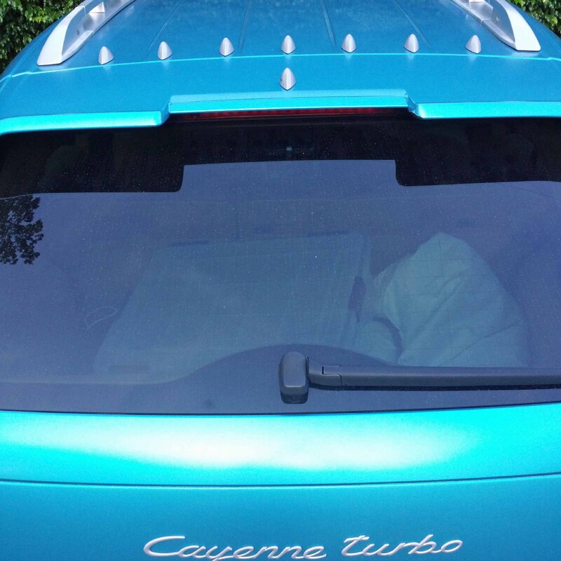 Gas Pods on Porsche Cayenne.jpg Gas Pods on Porsche Cayenne.jpg