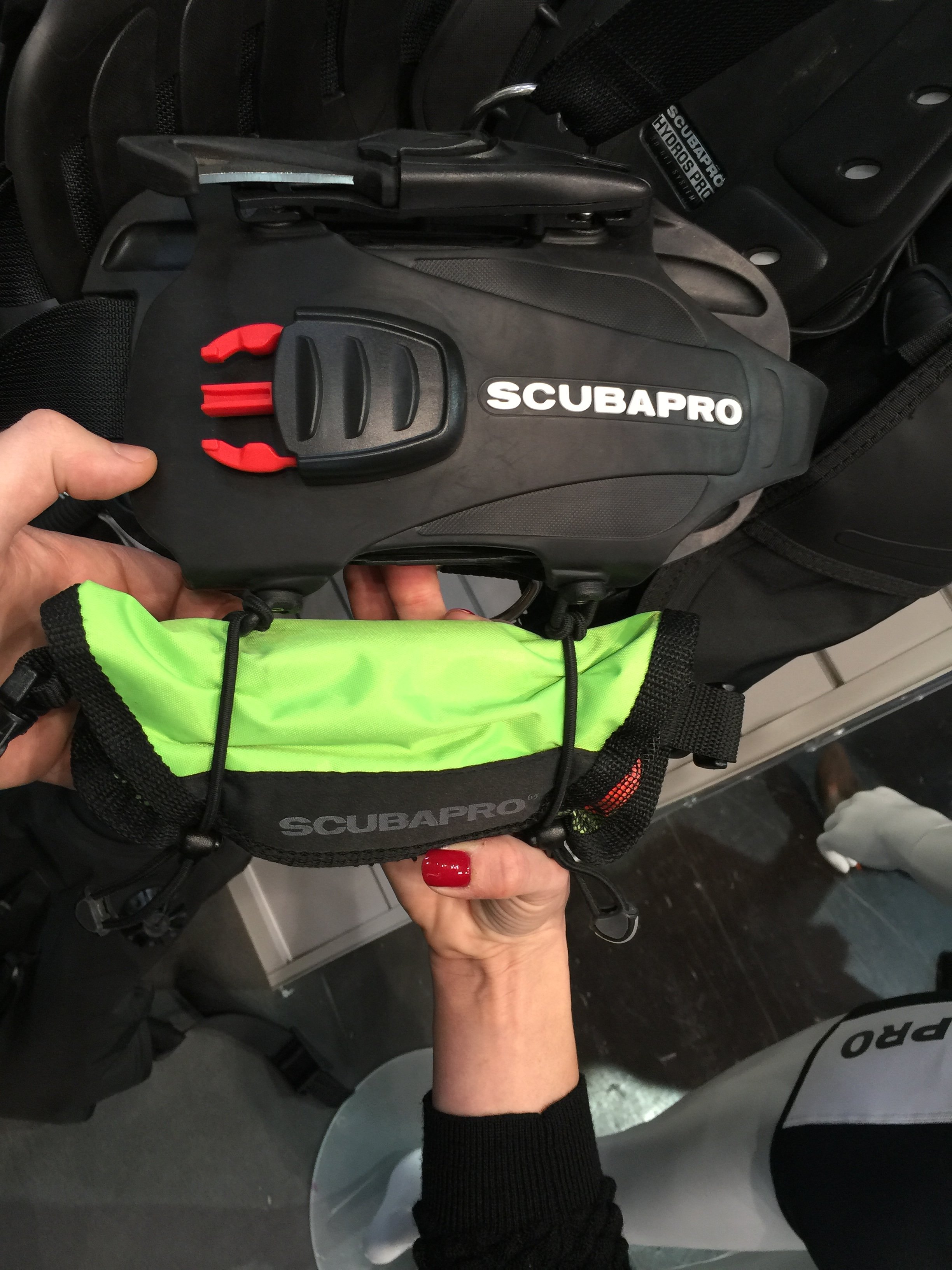 scubapro hydros pro bcd accessories