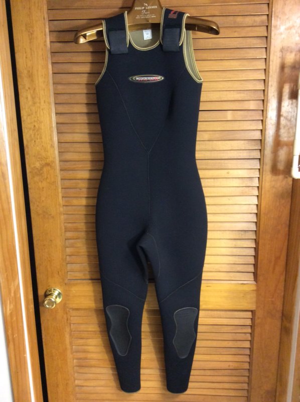 For Sale - Henderson Gold Core Two Piece 7mm Womens Wetsuit - Size 8 ...