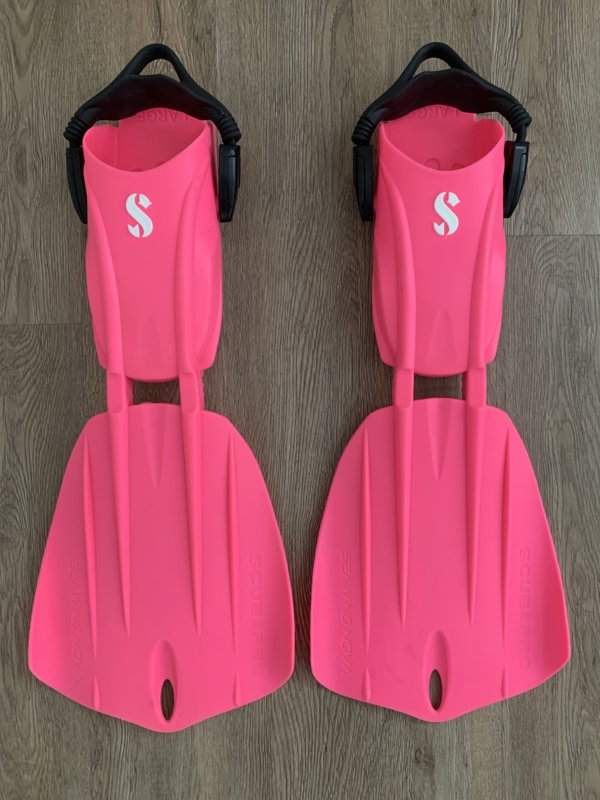 scubapro seawing nova pink
