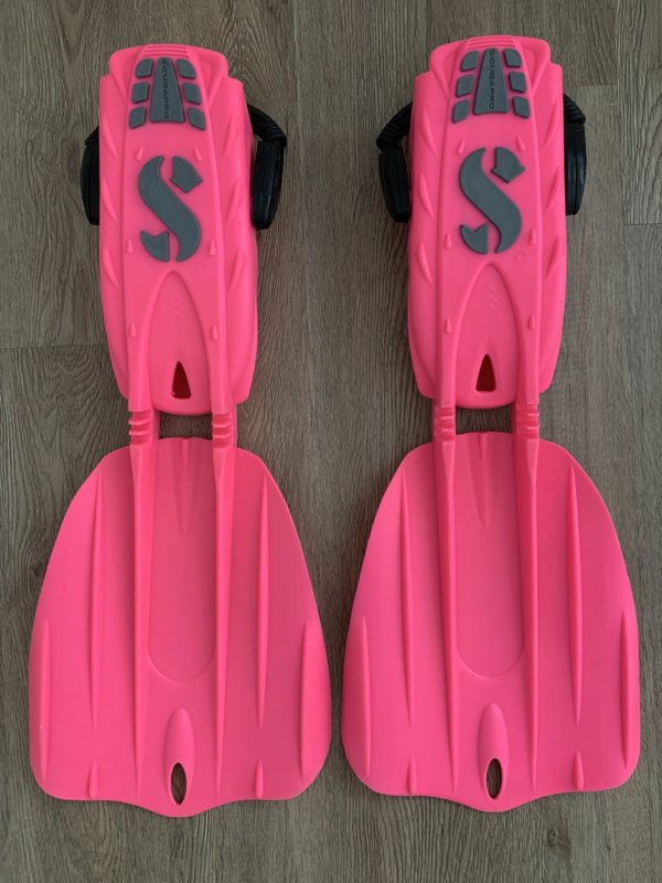 scubapro seawing nova pink