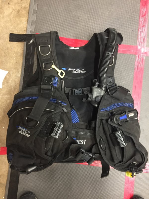 For Sale - [Closed]Seaquest Pro Unlimited BCD w/ integrated alternate ...