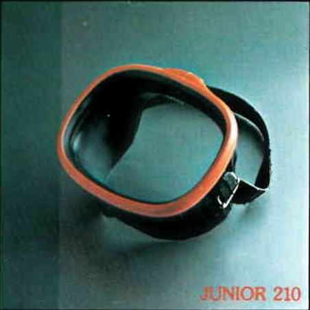 Junior_210.jpg