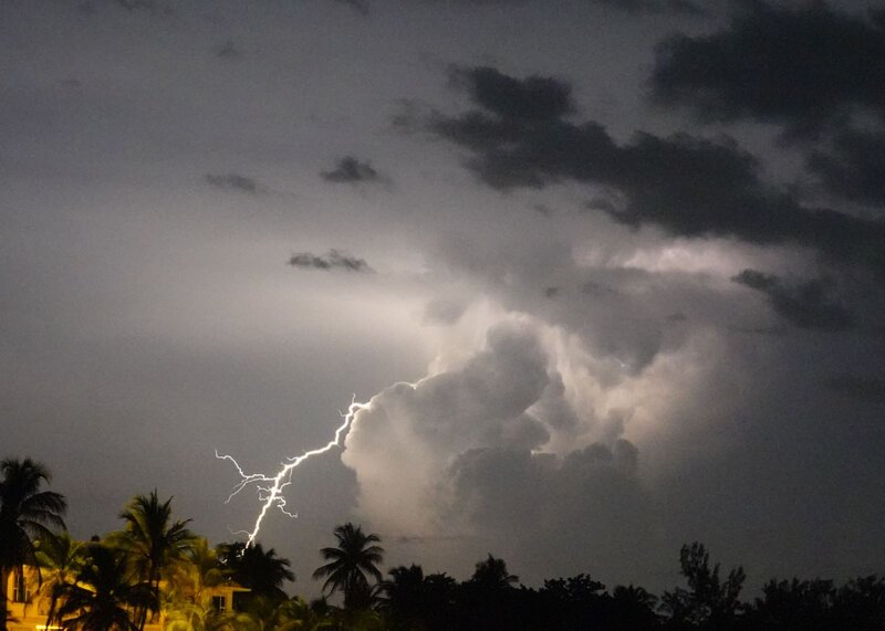 Lightning over Club at LC.JPG