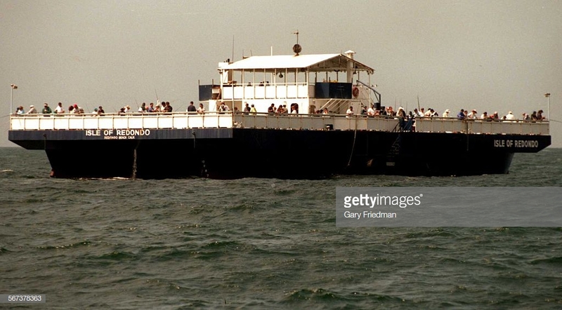 mebarge2gf-the-isle-of-redondo-barge-off-the-shore-of-redondo-story-picture-id567378363.jpg