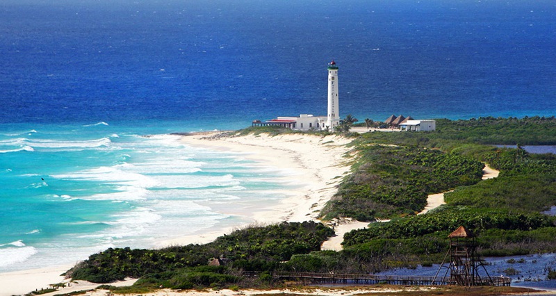 mexico-cozumel-island-faro-celerain-eco-park-lighthouse.jpg