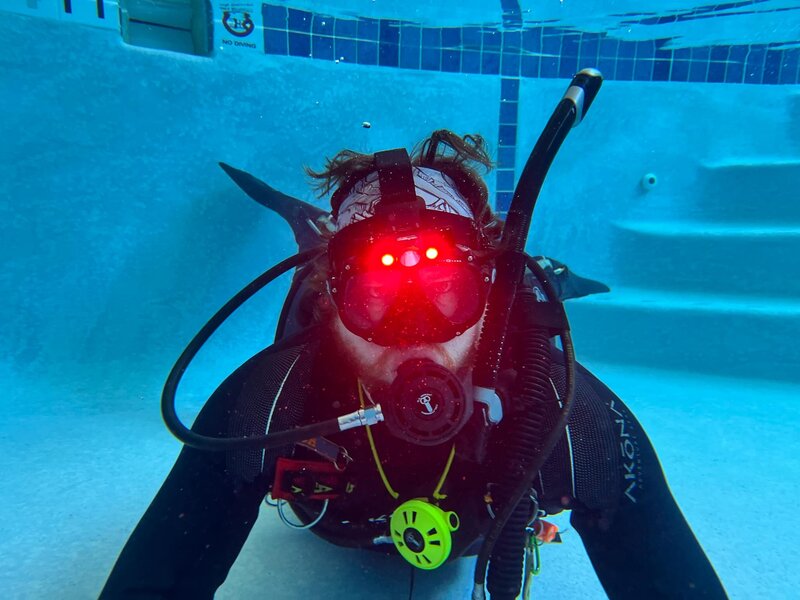 orca torch head light.jpg orca torch head light.jpg