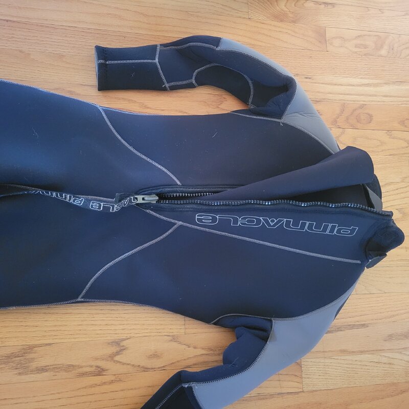 Pinnacle 7mm full suit (3).jpg Pinnacle 7mm full suit (3).jpg