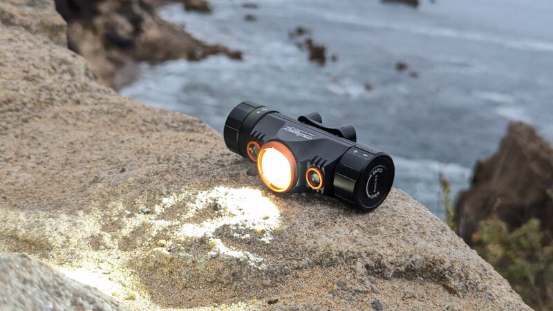 TD01 headlamp- white light and red light.jpg