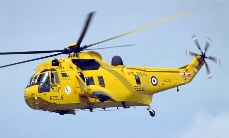 Westland_WS-61_Sea_King_HAR3%2C_UK_-_Air_Force_AN0769355.jpg