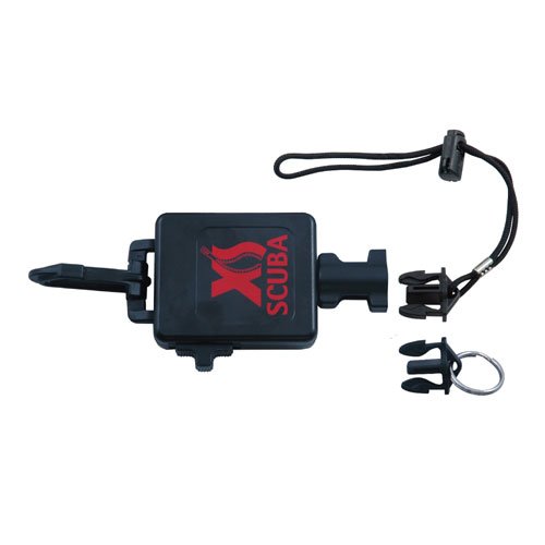 XS-Scuba-Flashlight-Camera-Retractor-Big-1.jpg