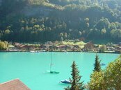 brienzersee_dorf.jpg