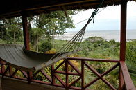 tanna_bungalow.JPG
