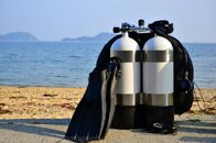 Ryuzaki Beach-tanks.jpg