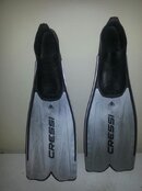 cressi fins.jpg