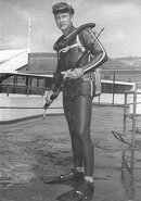 Lloyd Bridges diver.jpg