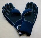 oceanic_titanium_gloves_2.jpg