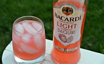 bacardi-light-strawberry-daiquiri.jpg
