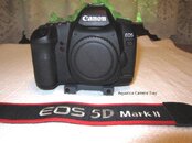 5D M II Front of Camera.jpg