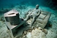Inertia-underwater-sculpture-jason-decaires-taylor.jpg