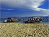2boats.jpg