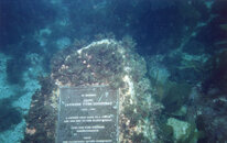 Cousteau Monument, Casino Point, August 15, 2001.jpg