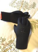 Scuba Gloves.jpg