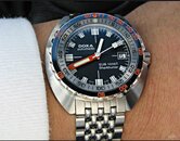 DOXA 1000T SHARK HUNTER.jpg