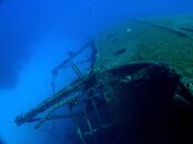 Hooker_looking astern.jpg