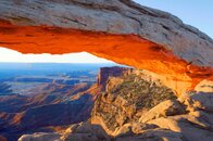 Mesa-Arch-Dawn-2-R.jpg