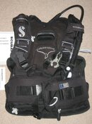 Scuba Sale 002.jpg
