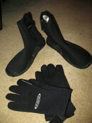 gloves and booties.JPG