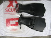 XS Scuba Power Fins Large.JPG