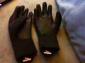 glovesphoto.jpeg