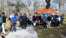 Deep-6-Gear-chili-was-popular-at-try-tech-gear-demo-event.jpg