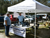 Underwater-light-dude-try-tech-gear-demo-event.jpg