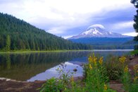 Mt-Hood-Triullioum-Lake-2.jpg