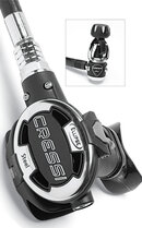 scubalab-aug2010-cressi-mc5-steel.jpg